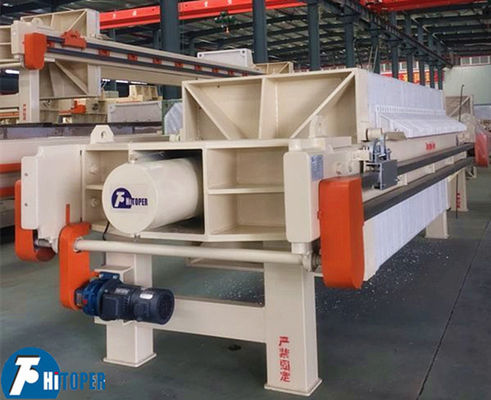 Hydraulische kamerfilterpers met automatisch besturingssysteem en veiligheidsvoorzieningen voor het scheiden van slib en afvalwater